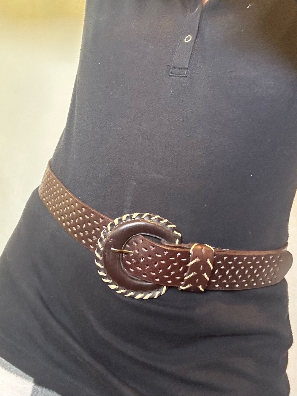 Brown Perforated Leather Belt Wrapped Buckle Whipstitch Detail One Size/L
